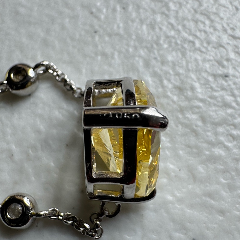 4ct Platinum Canary Heart Necklace - Picture 15 of 15